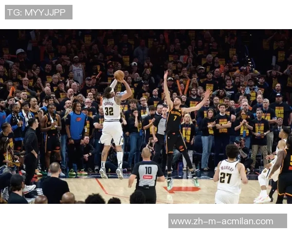 2016年雷霆与勇士常规赛巅峰对决回顾及精彩瞬间解析